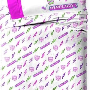 Minecraft Full Sheet Set Girl's Bedding Set Pink  NWT